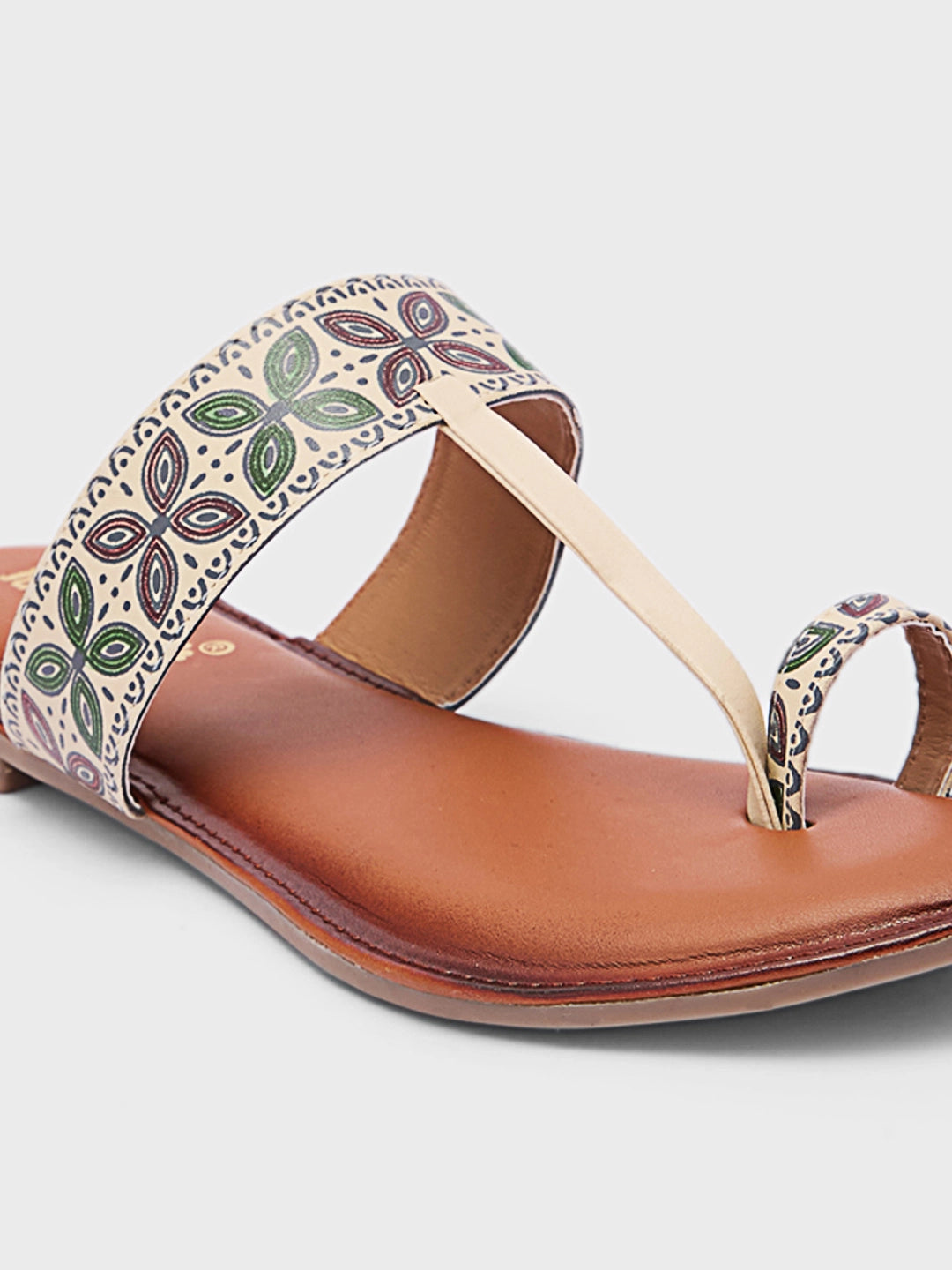 Lucky Feet Printed Toe-Ring Slipper for Women, Flat Bohemian Slipper, Lightweight Comfortable Flat Slipper